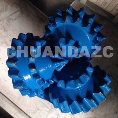 4 5/8inch IADC124  water well drilling STEEL TOOTH forged tricone bit/steel tooth bit for water drilling bit supplier